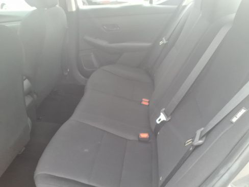 Certified 2025 Nissan Sentra S FWD image 11