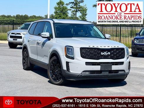 Used 2022 Kia Telluride SX w/ Nightfall Edition Package AWD/4WD image 1