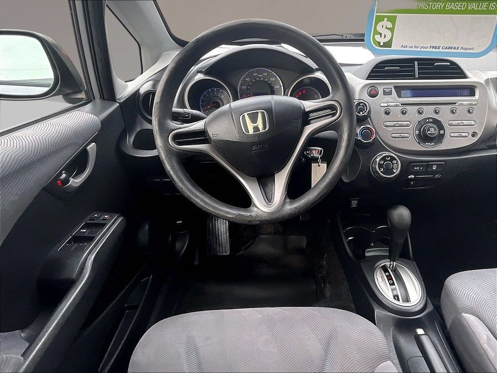Used 2010 Honda Fit image 8