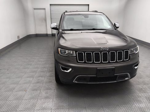 Used 2021 Jeep Grand Cherokee Limited RWD image 14