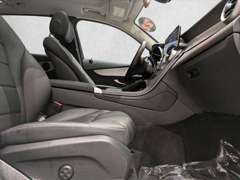Certified 2022 Mercedes-Benz GLC 300 4MATIC image 18