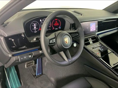 New 2026 Porsche Panamera RWD image 4