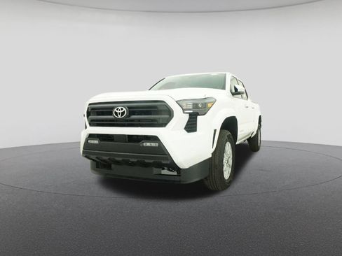 New 2025 Toyota Tacoma SR5 AWD/4WD image 32