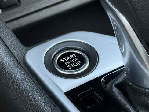 Used 2024 Nissan Sentra SV w/ Lighting Package image 20