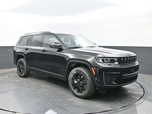 New 2026 Jeep Grand Cherokee L 4WD image 7
