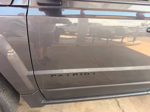 Used 2014 Jeep Patriot Sport w/ Power Value Group FWD image 11