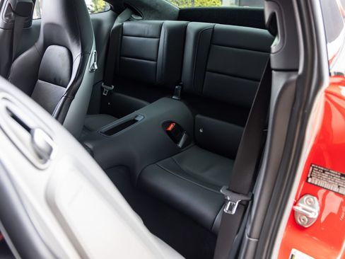 Certified 2019 Porsche 911 Carrera T RWD image 39