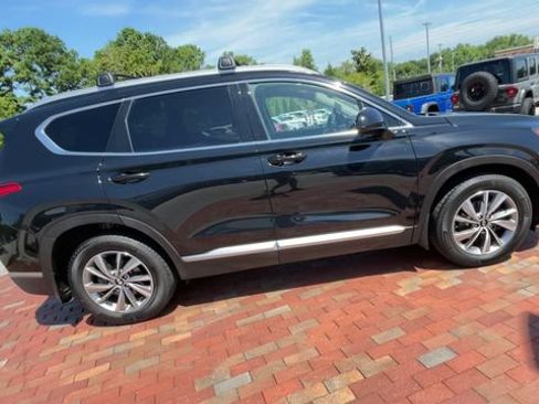 Used 2020 Hyundai Santa Fe SEL w/ Convenience Package FWD image 2