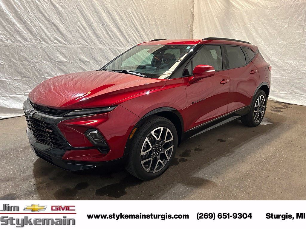Used 2023 Chevrolet Blazer RS w/ Driver Confidence II Package AWD/4WD image 11