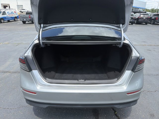 Used 2023 Honda Accord EX image 16