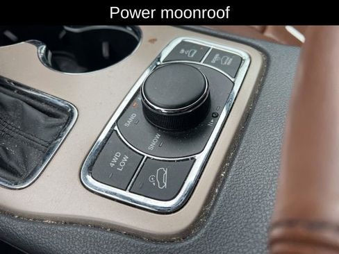 Used 2017 Jeep Grand Cherokee Summit w/ Platinum Series Group image 14