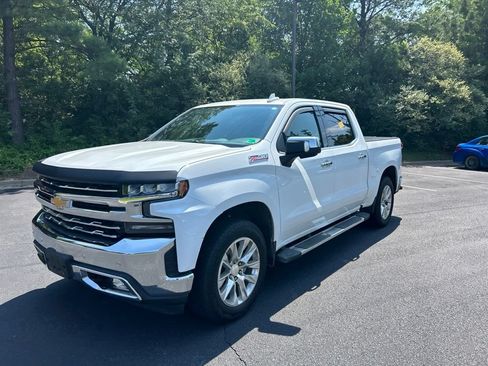 Used 2019 Chevrolet Silverado 1500 LTZ w/ LTZ Plus Package AWD/4WD image 9