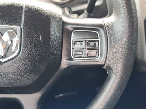 Used 2018 RAM 2500 SLT image 26