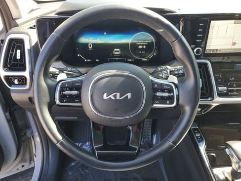 Used 2023 Kia Sorento SX Prestige image 27