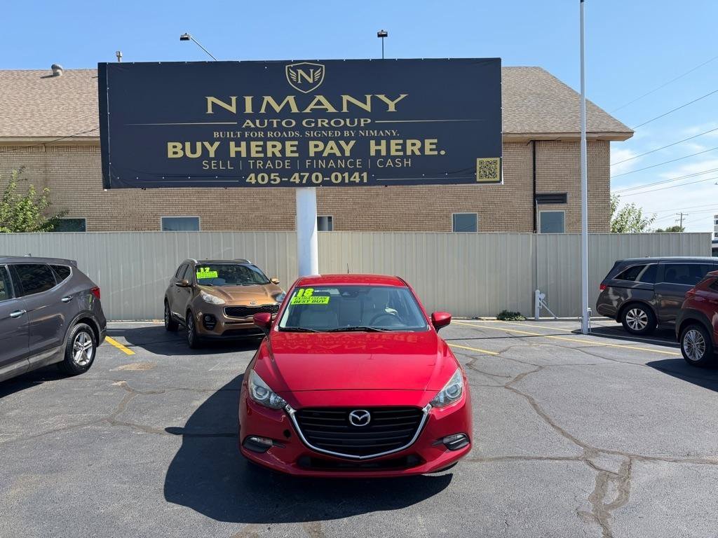 Used 2018 MAZDA MAZDA3 Sport FWD image 2