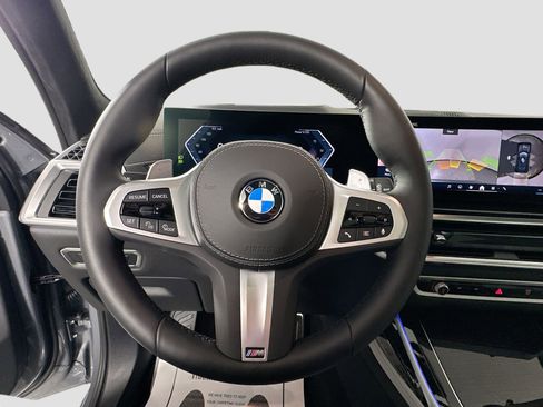 New 2026 BMW X7 xDrive40i w/ M Sport Package image 11