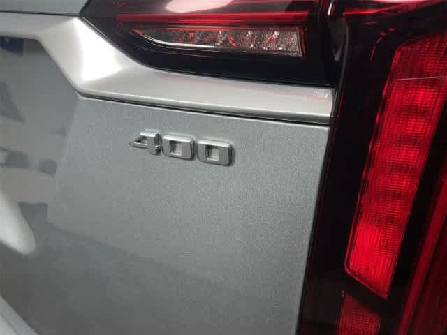 Used 2024 Cadillac XT6 Premium Luxury w/ LPO, Floor Liner Package AWD/4WD image 11