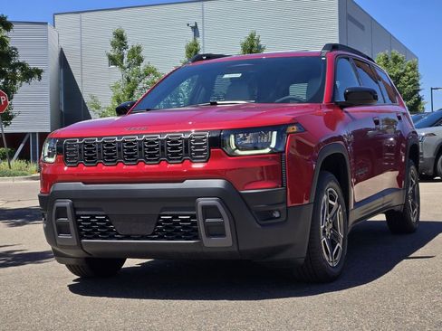 New 2026 Jeep Cherokee Laredo AWD/4WD image 2
