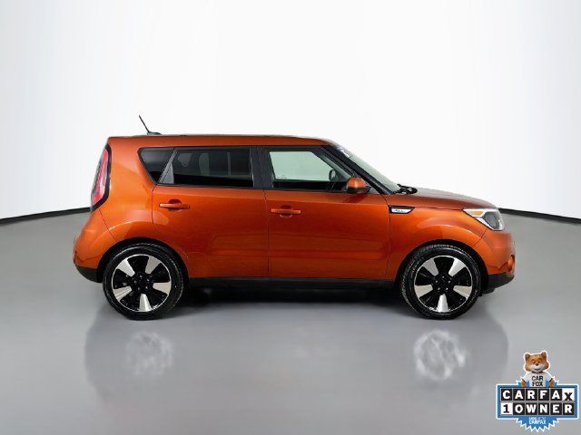 Used 2019 Kia Soul + FWD image 13
