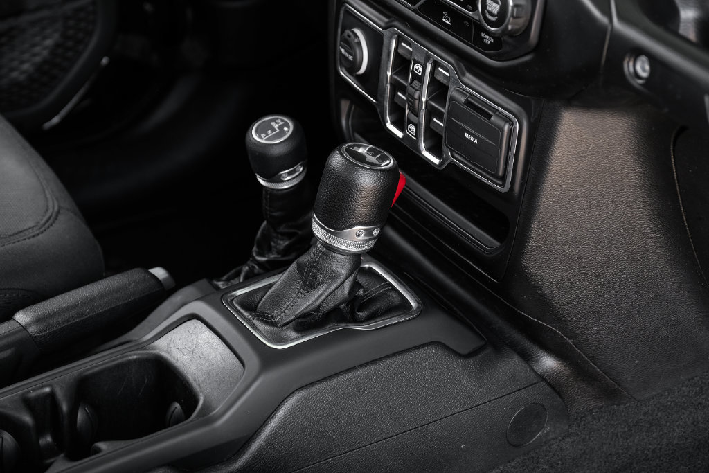 Used 2022 Jeep Wrangler Unlimited Sport AWD/4WD image 31