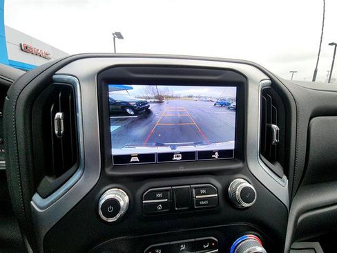 Used 2022 GMC Sierra 2500 SLE w/ SLE Value Package; image 28