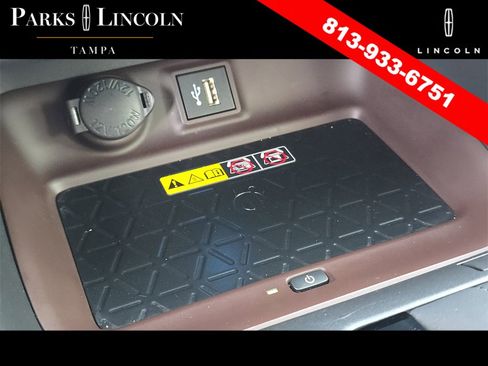 Used 2024 Toyota RAV4 Limited image 24