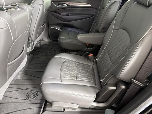 Certified 2023 Buick Enclave Avenir w/ Avenir Technology Package FWD image 21