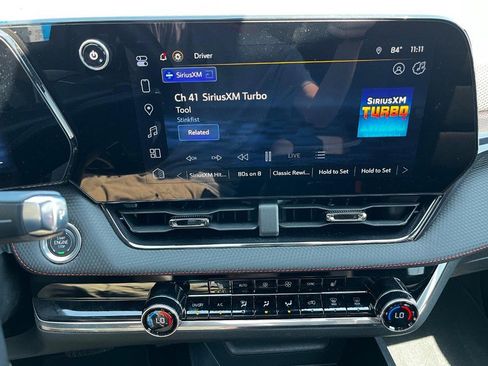 Used 2025 Chevrolet Equinox RS w/ Safety and Technology Package image 21