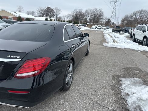 Used 2019 Mercedes-Benz E 450 4MATIC Sedan image 8