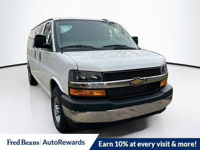 New 2025 Chevrolet Express 3500 Extended w/ Chrome Appearance Package