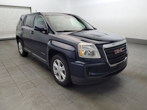 Used 2017 GMC Terrain SLE image 13