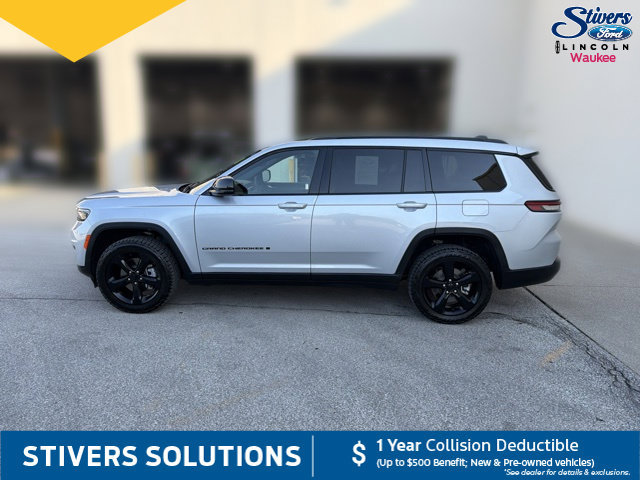 Used 2024 Jeep Grand Cherokee L Altitude AWD/4WD image 11