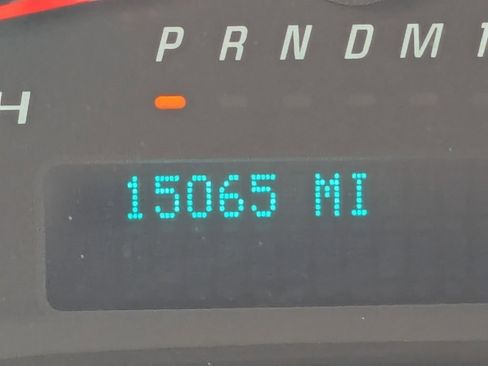 Used 2023 Chevrolet Express 2500 w/ Driver Convenience Package image 29