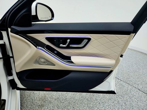 Certified 2022 Mercedes-Benz S 500 4MATIC image 26