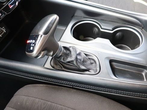 Used 2023 Dodge Durango SXT image 17