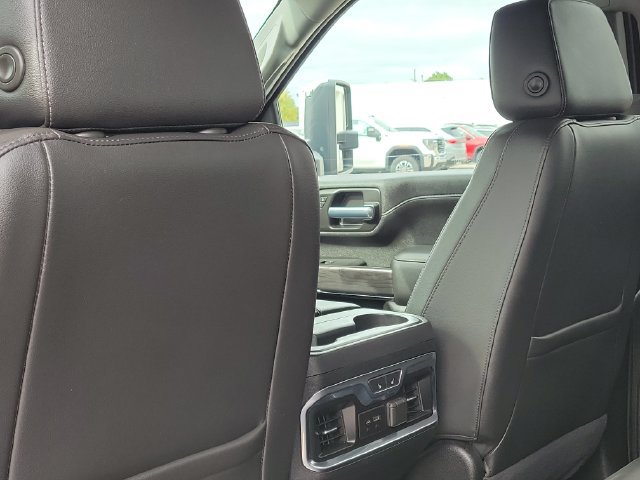 Certified 2020 Chevrolet Silverado 2500 LTZ w/ LTZ Plus Package AWD/4WD image 30