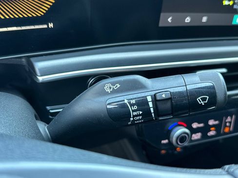 Used 2025 Kia K5 GT-Line FWD image 32