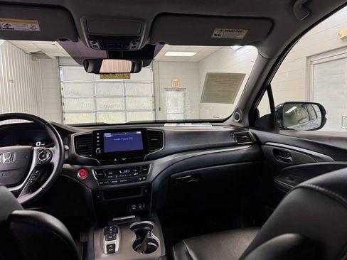 Used 2023 Honda Ridgeline RTL-E image 24
