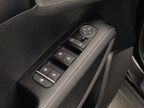 Used 2020 Kia Soul LX FWD image 27