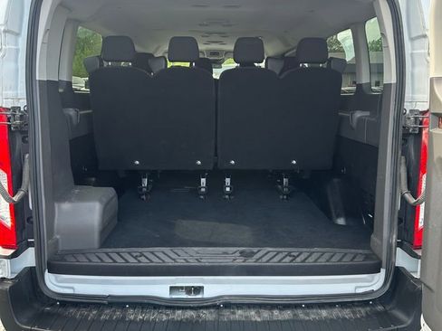 Used 2023 Ford Transit 350 XLT AWD/4WD image 4