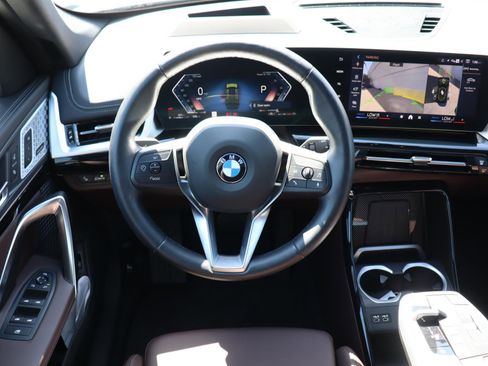 Used 2024 BMW X1 xDrive28i w/ Premium Package image 10