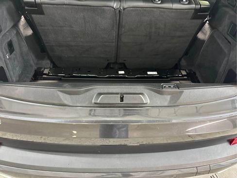 Used 2020 BMW X5 xDrive40i w/ Premium Package image 16