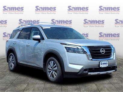 New 2025 Nissan Pathfinder SL
