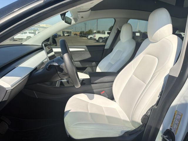 Used 2023 Tesla Model Y Long Range AWD/4WD image 9