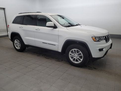 Used 2019 Jeep Grand Cherokee Laredo image 11