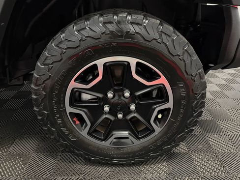 Used 2020 Jeep Wrangler Unlimited Sport S AWD/4WD image 23