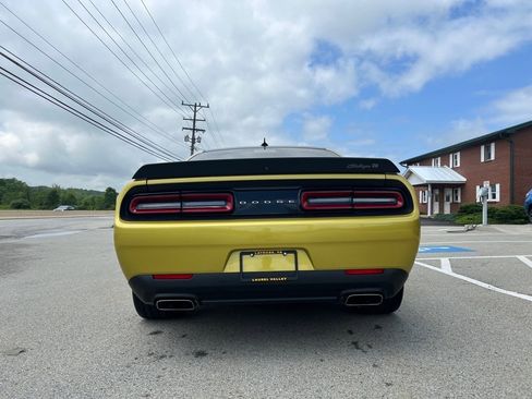 Used 2021 Dodge Challenger R/T Scat Pack image 5