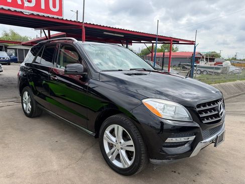 Used 2013 Mercedes-Benz ML 350 BlueTEC 4MATIC image 25