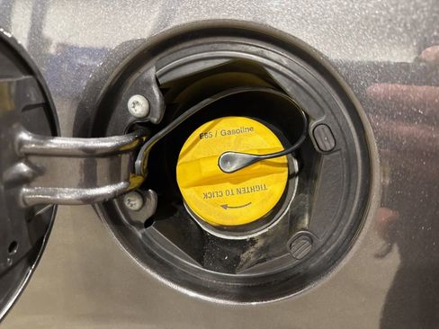 Used 2017 Dodge Grand Caravan SE image 10