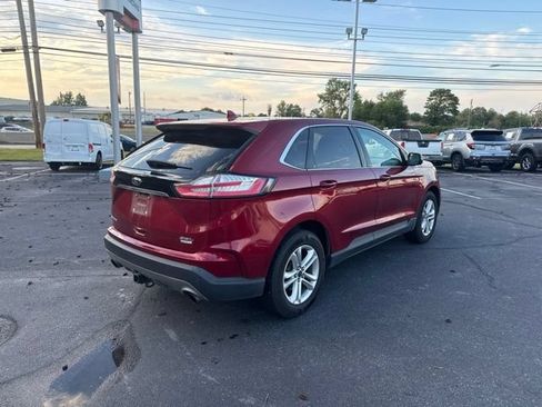 Used 2019 Ford Edge SEL w/ Equipment Group 201A AWD/4WD image 7